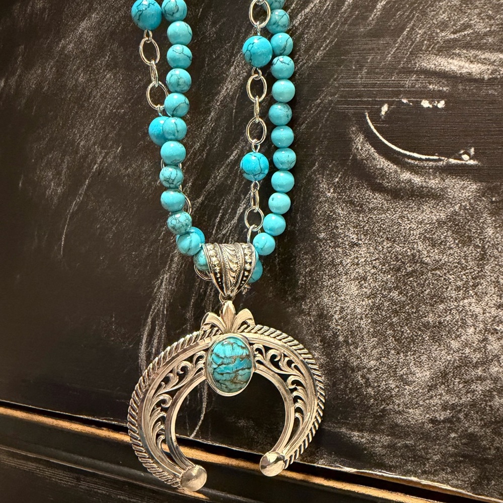 Montana Silversmiths Turquoise Bead Necklace Silver squash blossom earrings - Picture 4 of 8